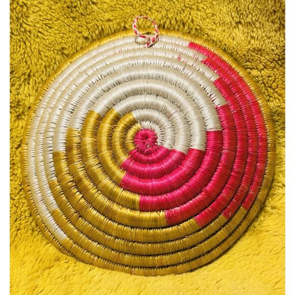 African Hand Woven Swirl Coil Wall Basket Natural Bowl 9” Pink Yellow Cream - Picture 3 of 7